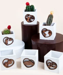 BOMBONIERA VASETTO PORTA PIANTA PIANTAMI 8CM X 8CM, CON KIT TORBA & TAG MODELLO A SCELTA: VENTICINQUESIMO, CRESIMA, MONDO, FEDI, ALBERO, COMUNIONE, CINQUANTESIMO, DICIOTTESIMO, LAUREA