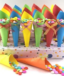 Bomboniere Vassoio 24 conetti con applicazione fiocco pois COMPLETO DI CONFETTI E BIGLIETTINO